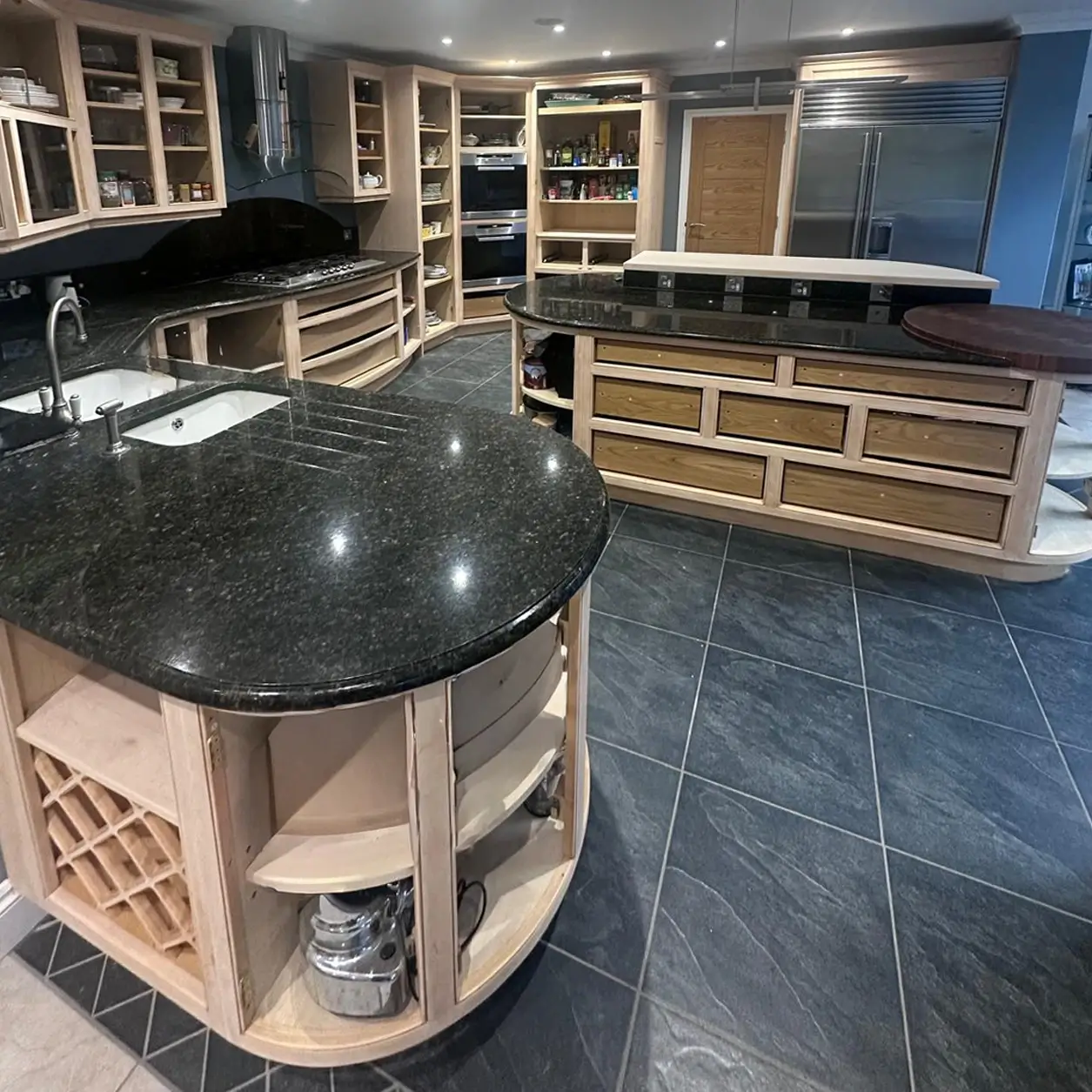 Customised full kitchen installation